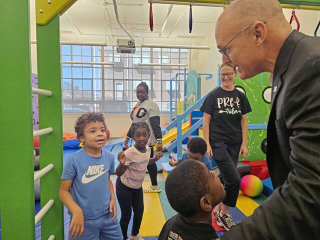 Easterseals executive Tim Kerrihard talks to students at the nonprofit’s north Philadelphia community center on September 19, 2025.